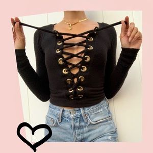 Are You Am I Zippora Grommet Top